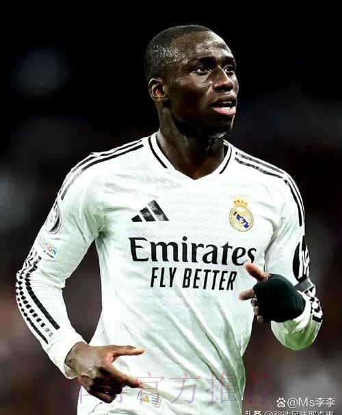 马卡:门迪要求上涨薪资 但皇马准备拒绝其要求